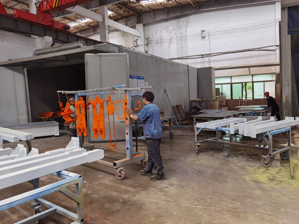 1757730303361008 1757730303361008